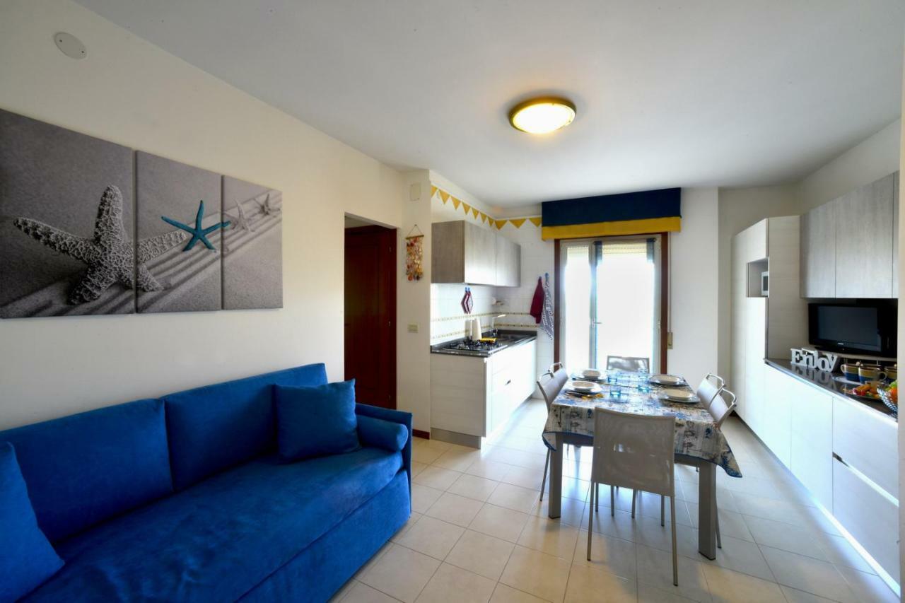 Condominio Al Cigno Линяно Сабиадоро Екстериор снимка